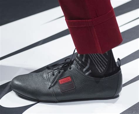 prada saldi uomo|scarpe Prada uomo.